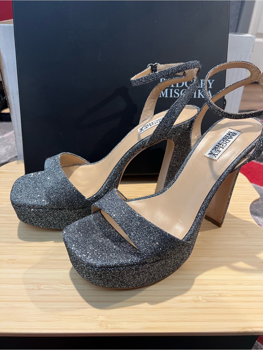 Badgley Mischka ‘Caia’ Silver Glitter Platform Sandal